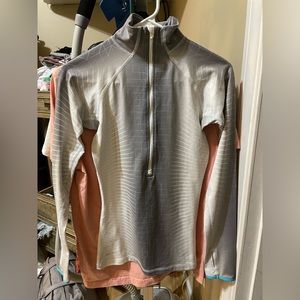 NWOT Women’s XS Nike Pro Pull Over